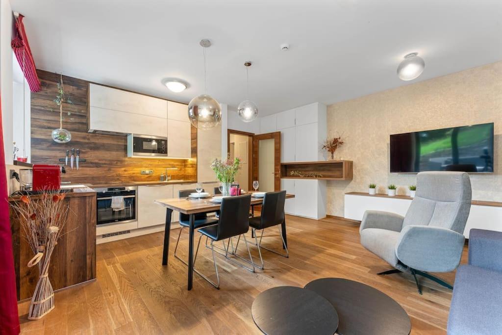 Adelka 104, Private Wellness - Whirlpool, Sauna, Parking Appartement Špindlerŭv Mlýn